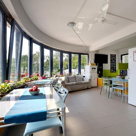 Island Hostel Budapest (Adults Only) Luaran gambar The "round room" at the Institute of Molecular Biology and Biophysics