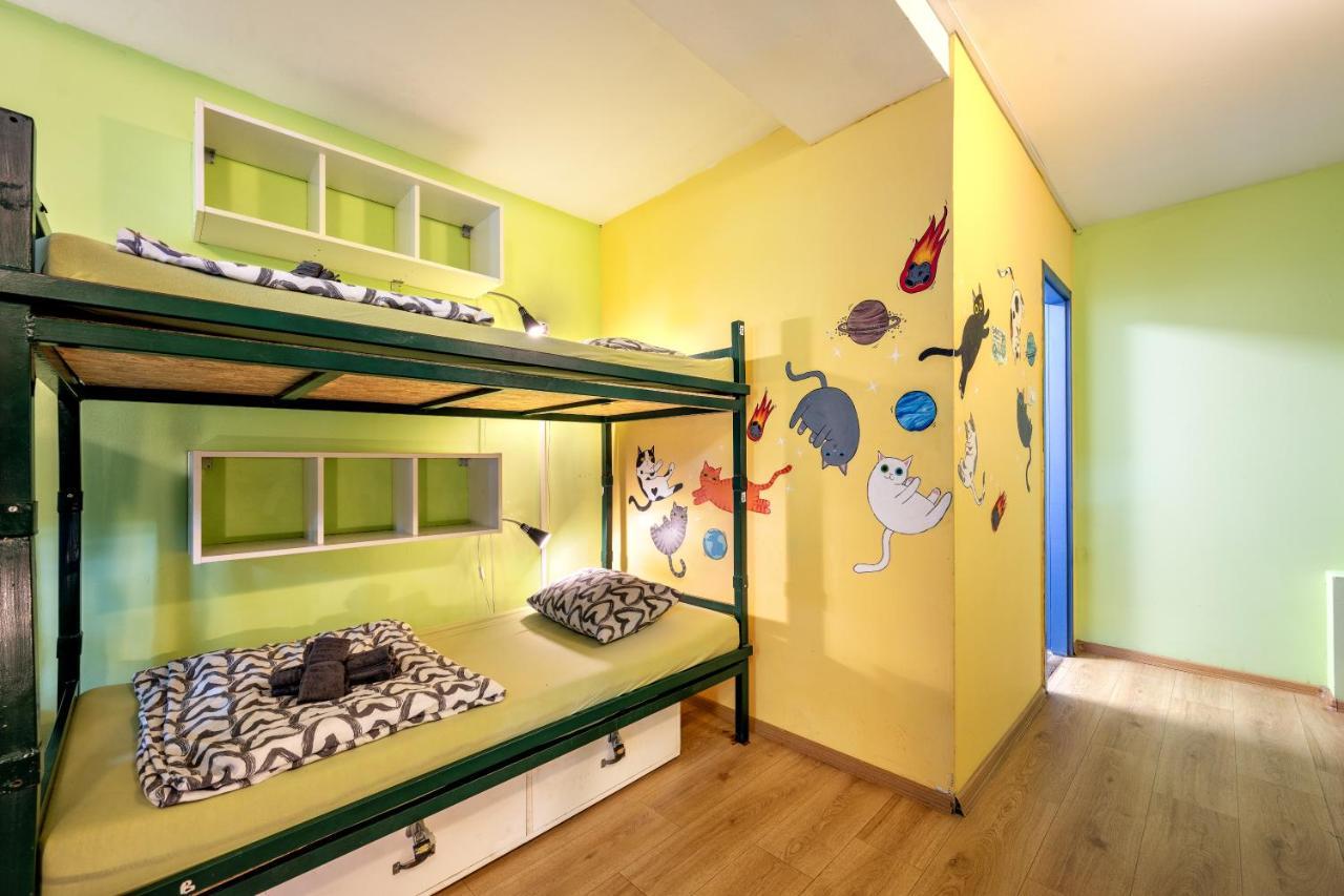 Island Hostel Budapest (Adults Only) Luaran gambar A room at the hostel