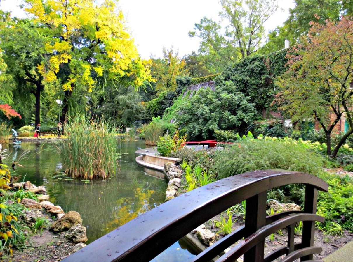 Island Hostel Budapest (Adults Only) Luaran gambar The Japanese garden